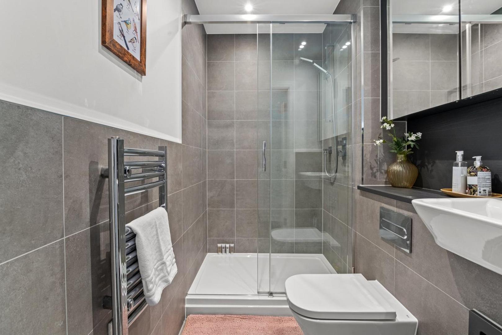 Guestready - A Modern Gem In Acton Londra