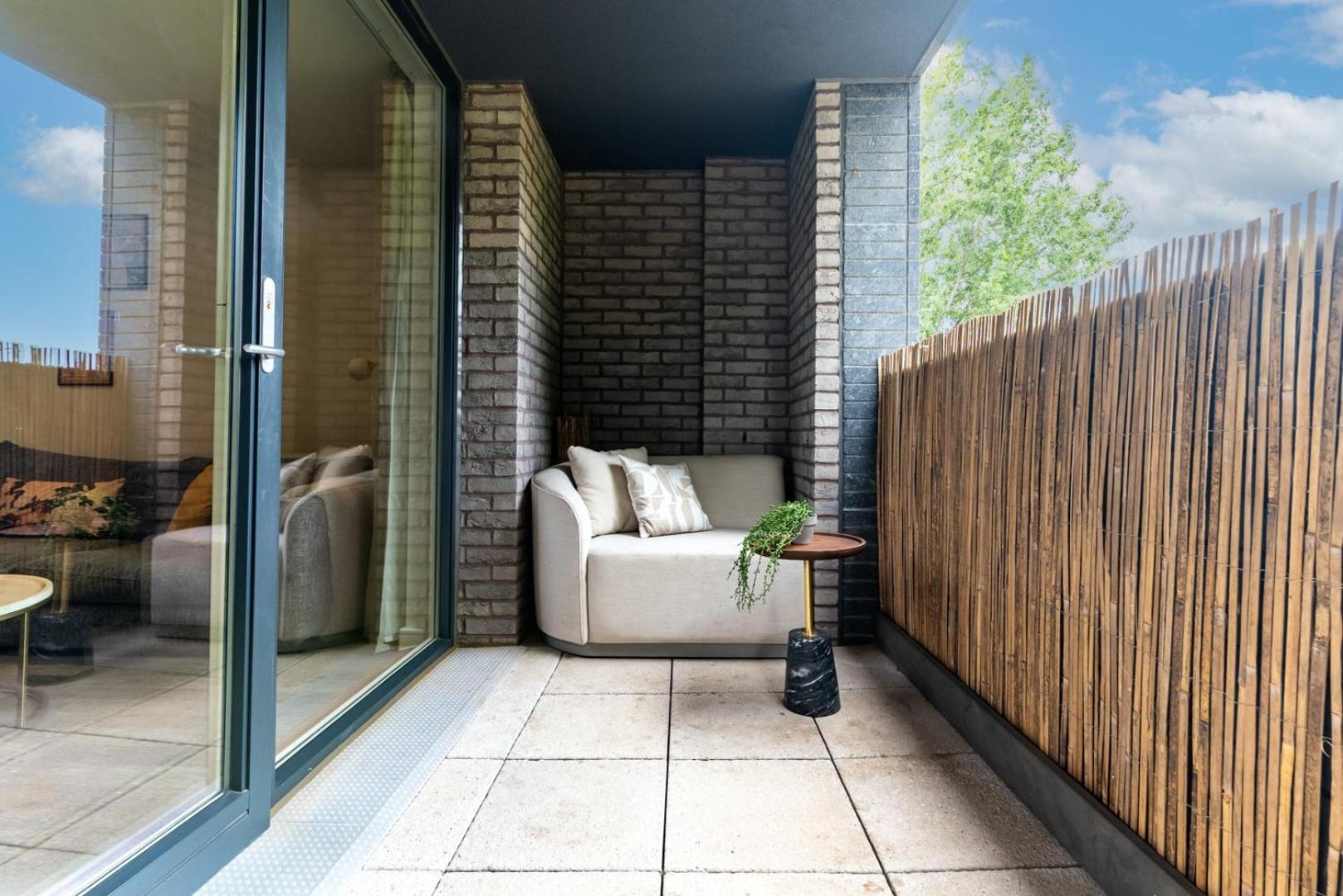 Apartament Guestready - A Modern Gem In Acton